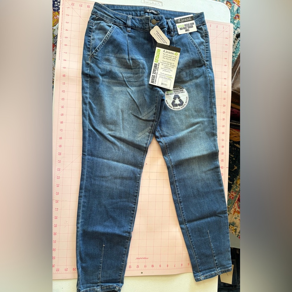 d. jeans Women's Sz 10 High Waist Trouser Ankle